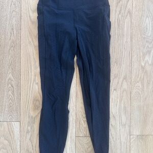 Lululemon align leggings with pockets and cool pattern size 8